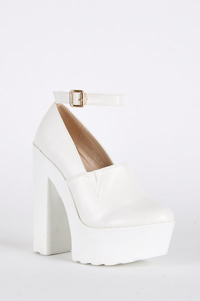 White Shoe with Cleated Sole and Ankle Strap Detail-White -UK 7 - EU 40