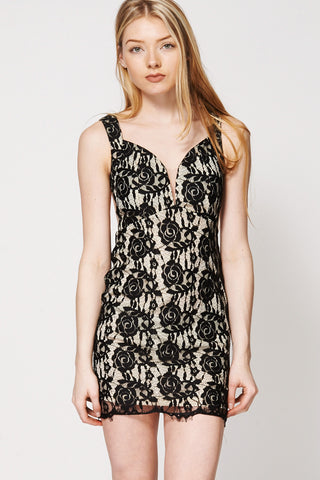 Chic Floral Lace Sheer Back Bodycon Dress-Red-L